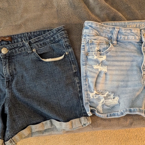 High-Rise Distressed White Denim Shorts & Dark Blue Jean Shorts - Two-Pack - Picture 3 of 4